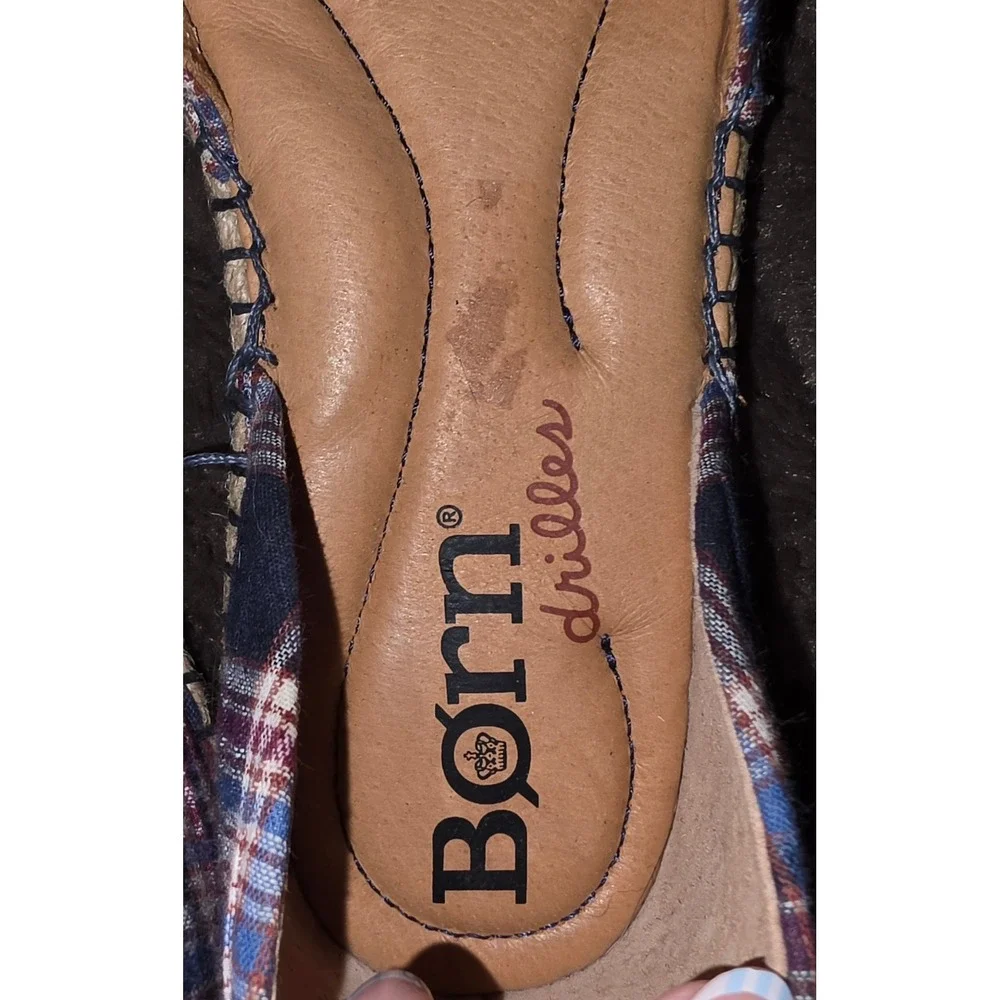 Born Drilles Blue Red Plaid Espadrille Flats Open Toe Sandals 6.5M